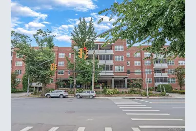 1 Kensington Gate #PH 14, Great Neck, NY 11021 - Photo 1