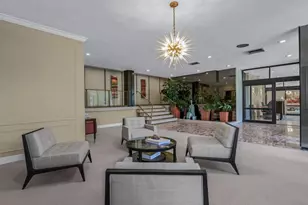 1 Kensington Gate, Great Neck, NY 11021 - Photo 3