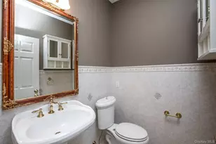 423 English Pl, Mamaroneck, NY 10543 - Photo 7