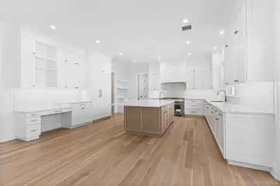 26 Overhill Road, Scarsdale, NY 10583 - Photo 17