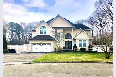 10 Debron Court, Centereach, NY 11720 - Photo 1