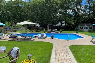 10 Debron Ct, Centereach, NY 11720 - Photo 33