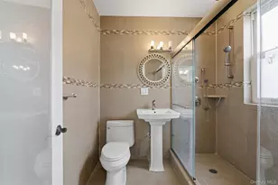 287 Logan Ave, Bronx, NY 10465 - Photo 11