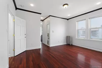 287 Logan Avenue, Bronx, NY 10465 - Photo 21