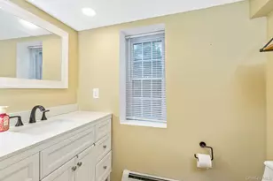 14 Ursular Ct, Smithtown, NY 11787 - Photo 27