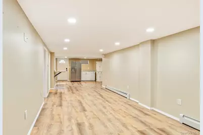 14 Ursular Court, Smithtown, NY 11787 - Photo 29