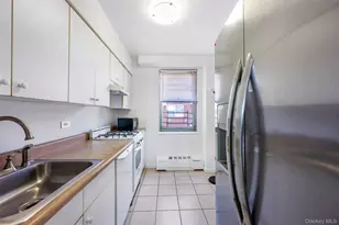 61-25 97th St, Rego Park, NY 11374 - Photo 11