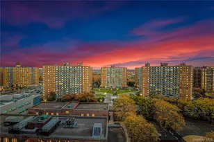 61-25 97th St, Rego Park, NY 11374 - Photo 25