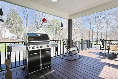 385 Kings Highway, Valley Cottage, NY 10989 - Photo 41