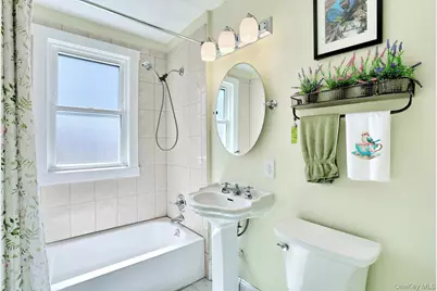 385 Kings Highway, Valley Cottage, NY 10989 - Photo 17