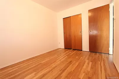 58-18 84th Place, Middle Village, NY 11379 - Photo 11