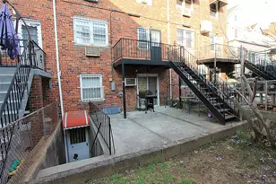58-18 84th Pl, Middle Village, NY 11379 - Photo 25