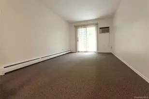 58-18 84th Pl, Middle Village, NY 11379 - Photo 17