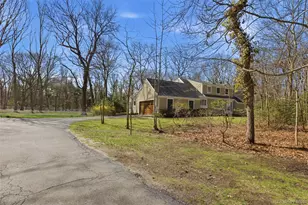 14 Blueberry Ridge Rd, Setauket, NY 11733 - Photo 5
