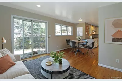 4 Manor Place, White Plains, NY 10605 - Photo 9