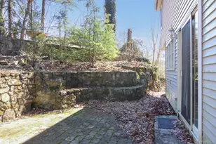 4 Manor Pl, White Plains, NY 10605 - Photo 31