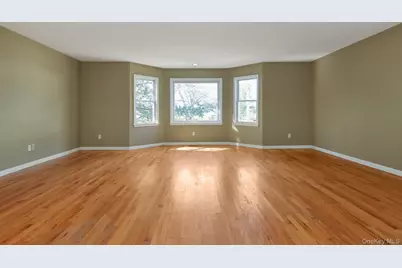 4 Manor Place, White Plains, NY 10605 - Photo 15
