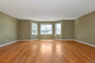 4 Manor Pl, White Plains, NY 10605 - Photo 15