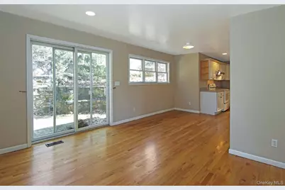 4 Manor Place, White Plains, NY 10605 - Photo 11