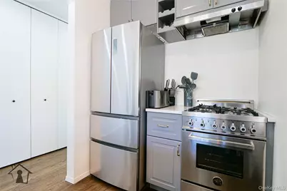 54 Erasmus Street #2D, Brooklyn, NY 11226 - Photo 11