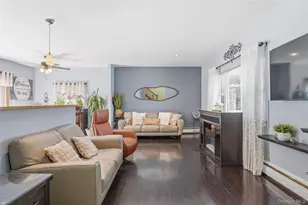 2866 Dewey Ave, Bronx, NY 10465 - Photo 3