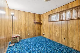 40 Bowling Ln, Deer Park, NY 11729 - Photo 21