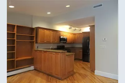 218 Carroll Avenue, Mamaroneck, NY 10543 - Photo 9