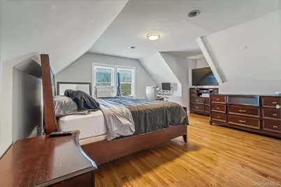 727 Henry Street, Uniondale, NY 11553 - Photo 15