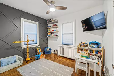 727 Henry Street, Uniondale, NY 11553 - Photo 13