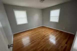 119-24 199th St, Saint Albans, NY 11412 - Photo 5