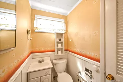 32-17 Murray Street, Flushing, NY 11354 - Photo 9