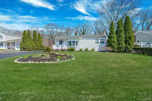 15 Lido Blvd, Lake Grove, NY 11755 - Photo 3