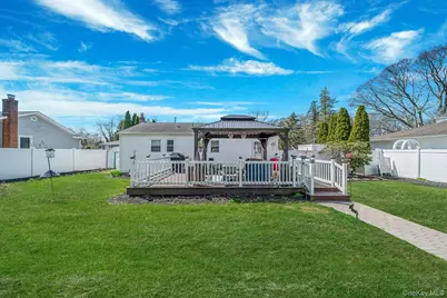15 Lido Boulevard, Lake Grove, NY 11755 - Photo 19