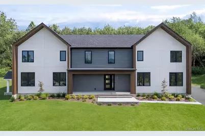 14 Warwick Isle Boulevard, Pine Island, NY 10969 - Photo 1