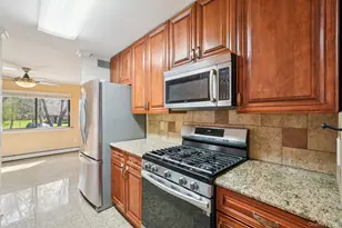 22 Tulip Ct, Nanuet, NY 10954 - Photo 17