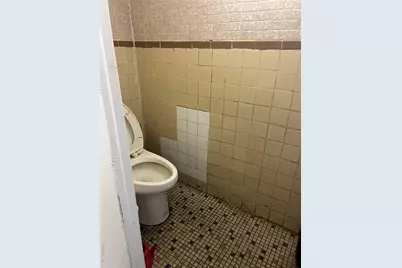 15911 Hillside Avenue, Jamaica, NY 11432 - Photo 11