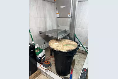 15911 Hillside Avenue, Jamaica, NY 11432 - Photo 9