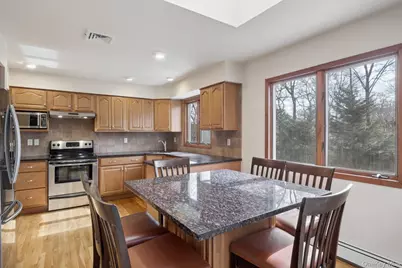 10 Harbor Road, Hampton Bays, NY 11946 - Photo 11