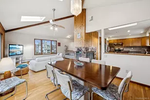 10 Harbor Rd, Hampton Bays, NY 11946 - Photo 9