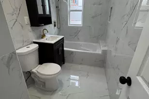 109-09 169th Pl, Jamaica, NY 11433 - Photo 11