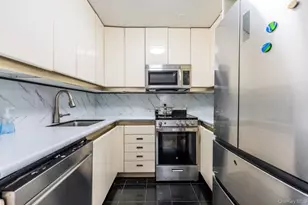 100 Great Neck Rd, Great Neck, NY 11021 - Photo 19