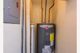 100 Great Neck Rd, Great Neck, NY 11021 - Photo 25