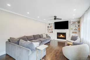 6 Crusader Ln, Nesconset, NY 11767 - Photo 27