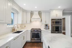 6 Crusader Ln, Nesconset, NY 11767 - Photo 23