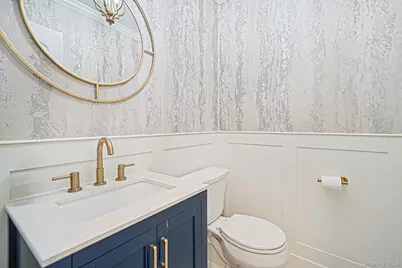 6 Crusader Lane, Nesconset, NY 11767 - Photo 29