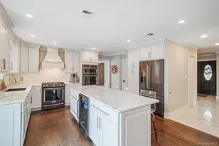 6 Crusader Ln, Nesconset, NY 11767 - Photo 25