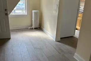 710 E 211th St, Bronx, NY 10467 - Photo 7