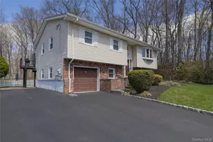 196 E Townline Rd, West Nyack, NY 10994 - Photo 3