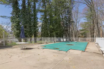 196 E Townline Road, West Nyack, NY 10994 - Photo 31