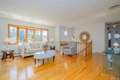 196 E Townline Road, West Nyack, NY 10994 - Photo 7